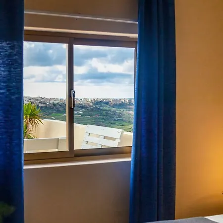 Sunset View House * Nadur