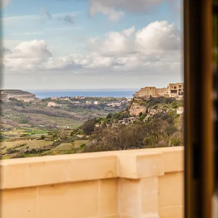 Sunset View House נדור